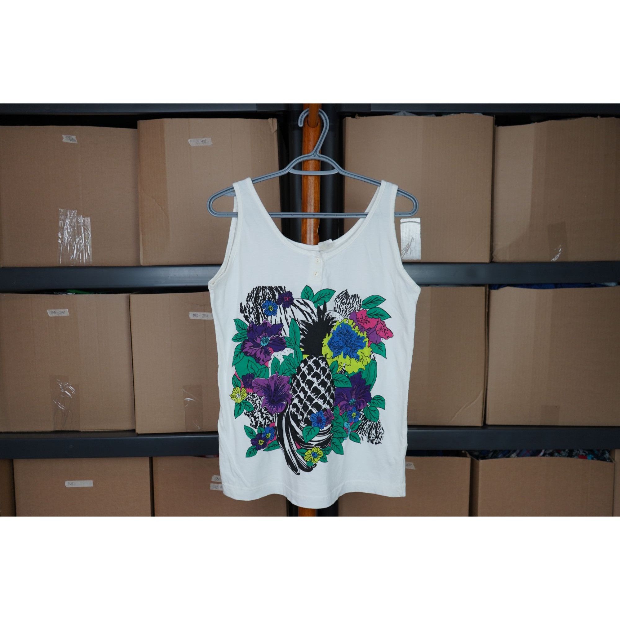 Vintage 90s Joye + Fun Floral White M Sleeveless Top #398 Size M / US 6-8 / IT 42-44 - 1 Thumbnail