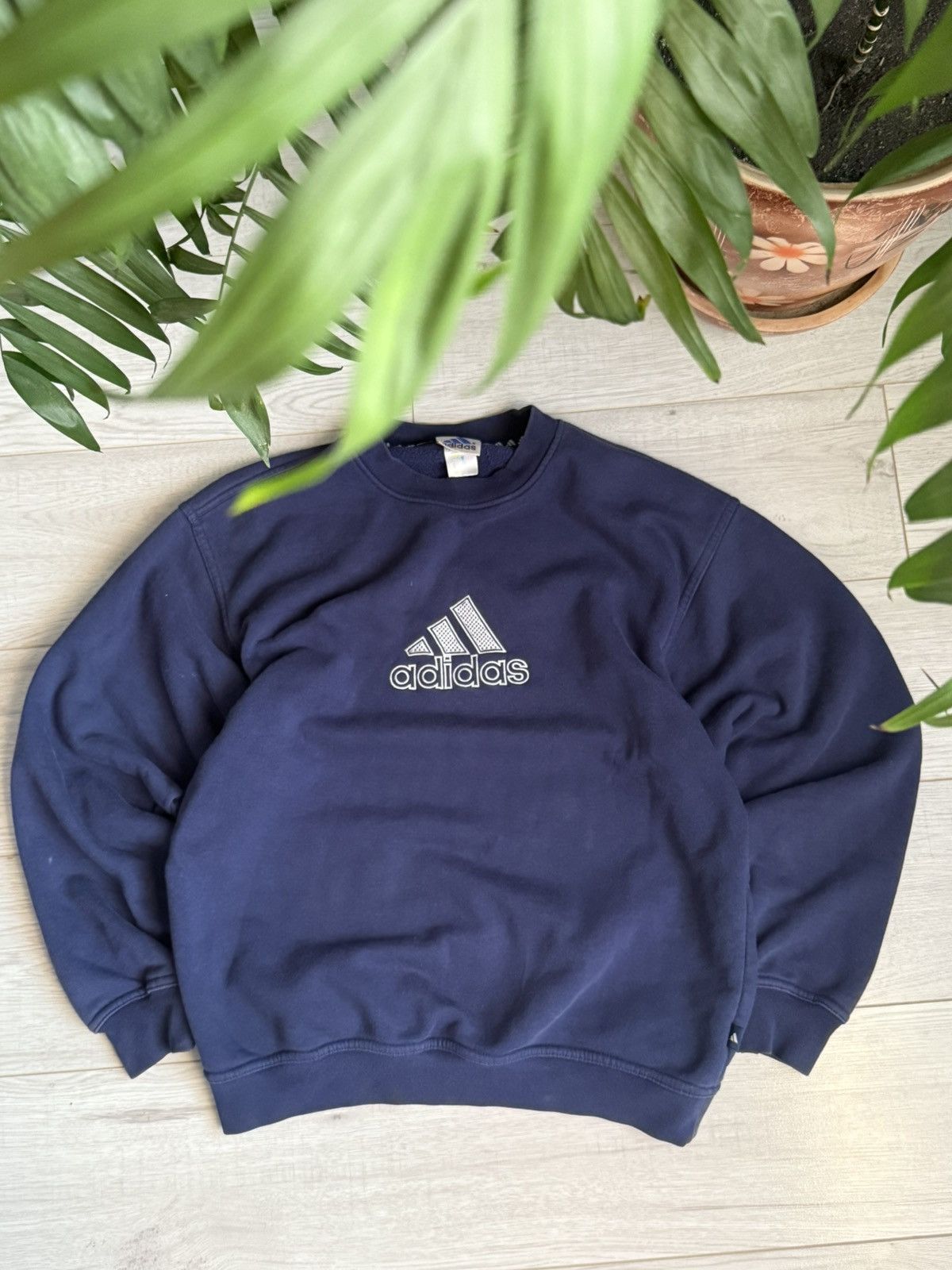 Adidas Vintage Sweatshirt Adidas Crewneck 90’s logo Size US L / EU 52-54 / 3 - 1 Thumbnail