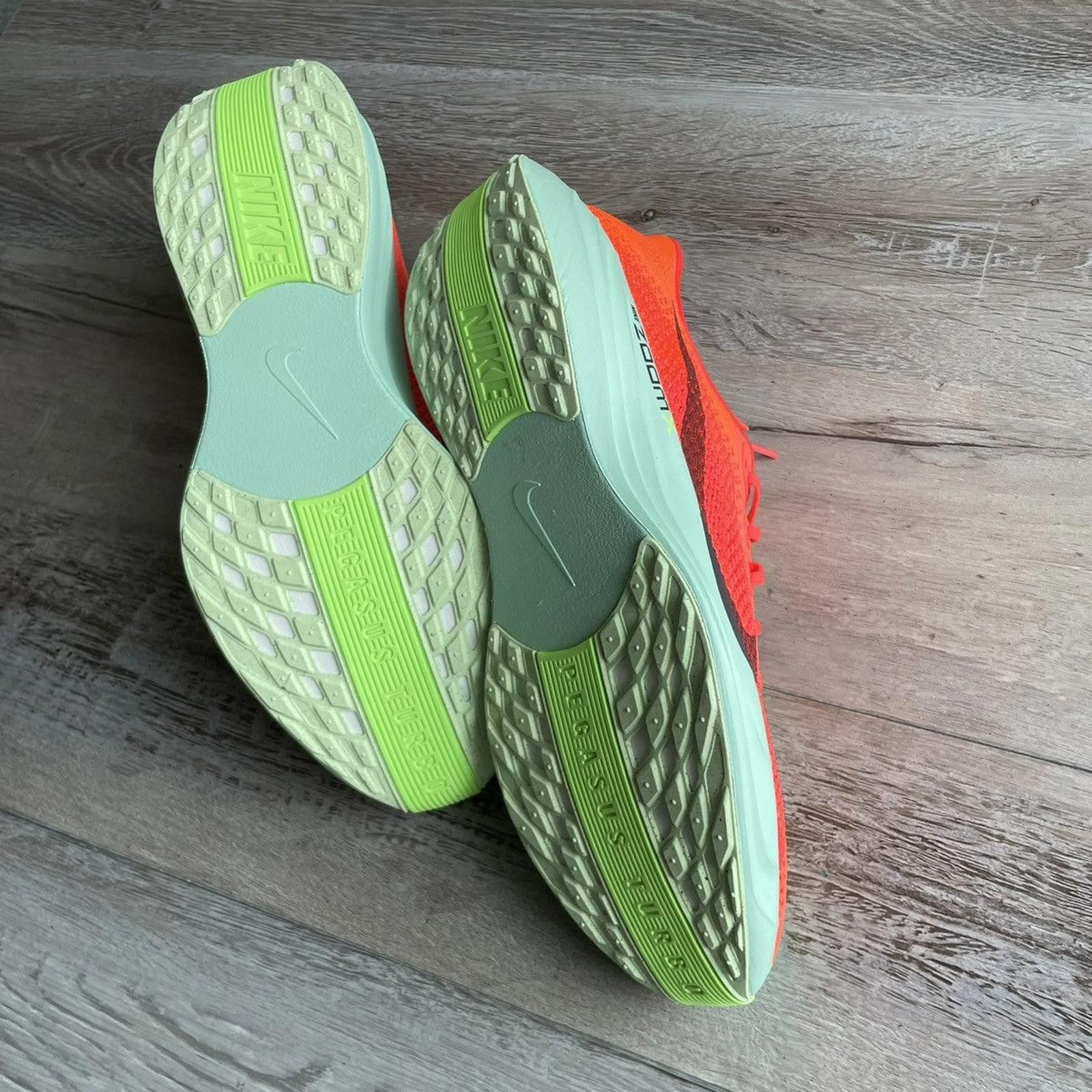 Nike NIKE • ZoomX Pegasus Plus "Bright Crimson" (13M) Size US 13 / EU 46 - 6 Thumbnail