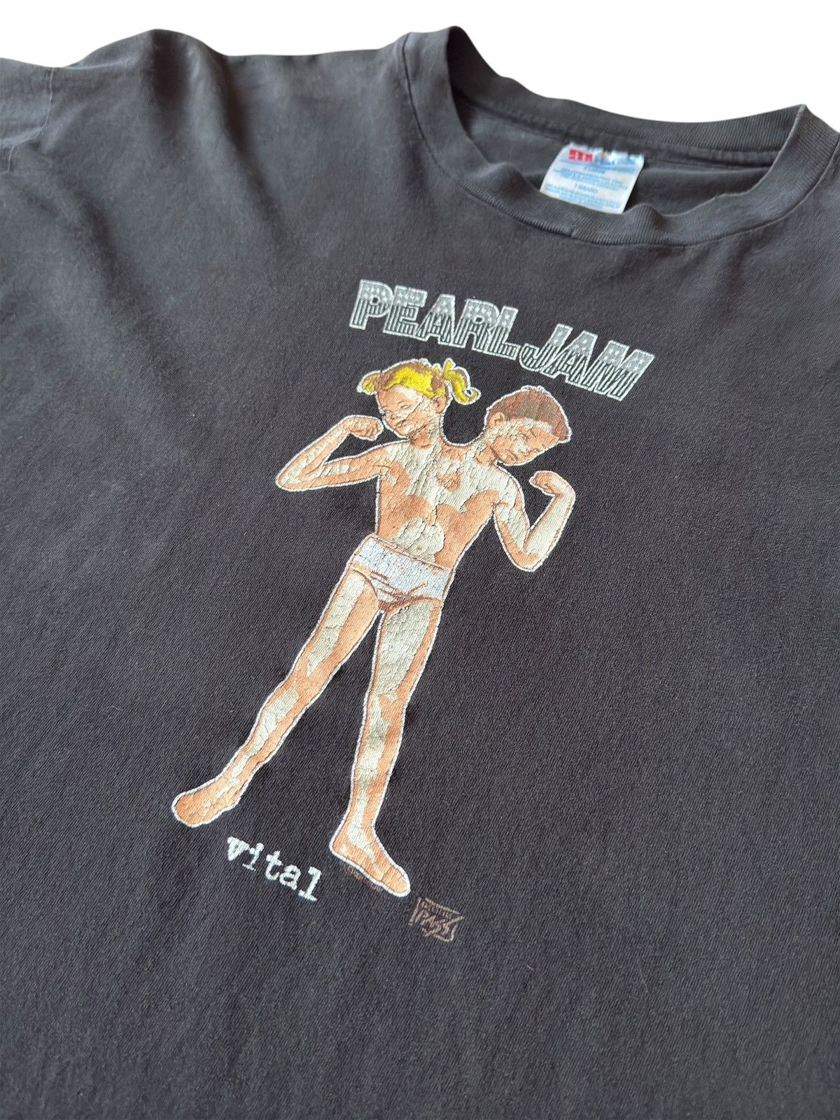 Band Tees × Vintage Vintage 90s Pearl Jam Tee Shirt Size US XL / EU 56 / 4 - 7 Thumbnail