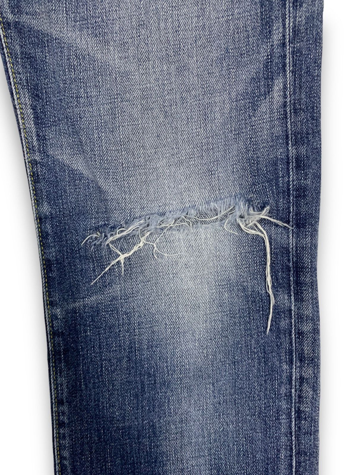 Japanese Brand Vintage Japanese Brand Slim Straight Distressed Grunge Jeans Size US 30 / EU 46 - 9 Thumbnail