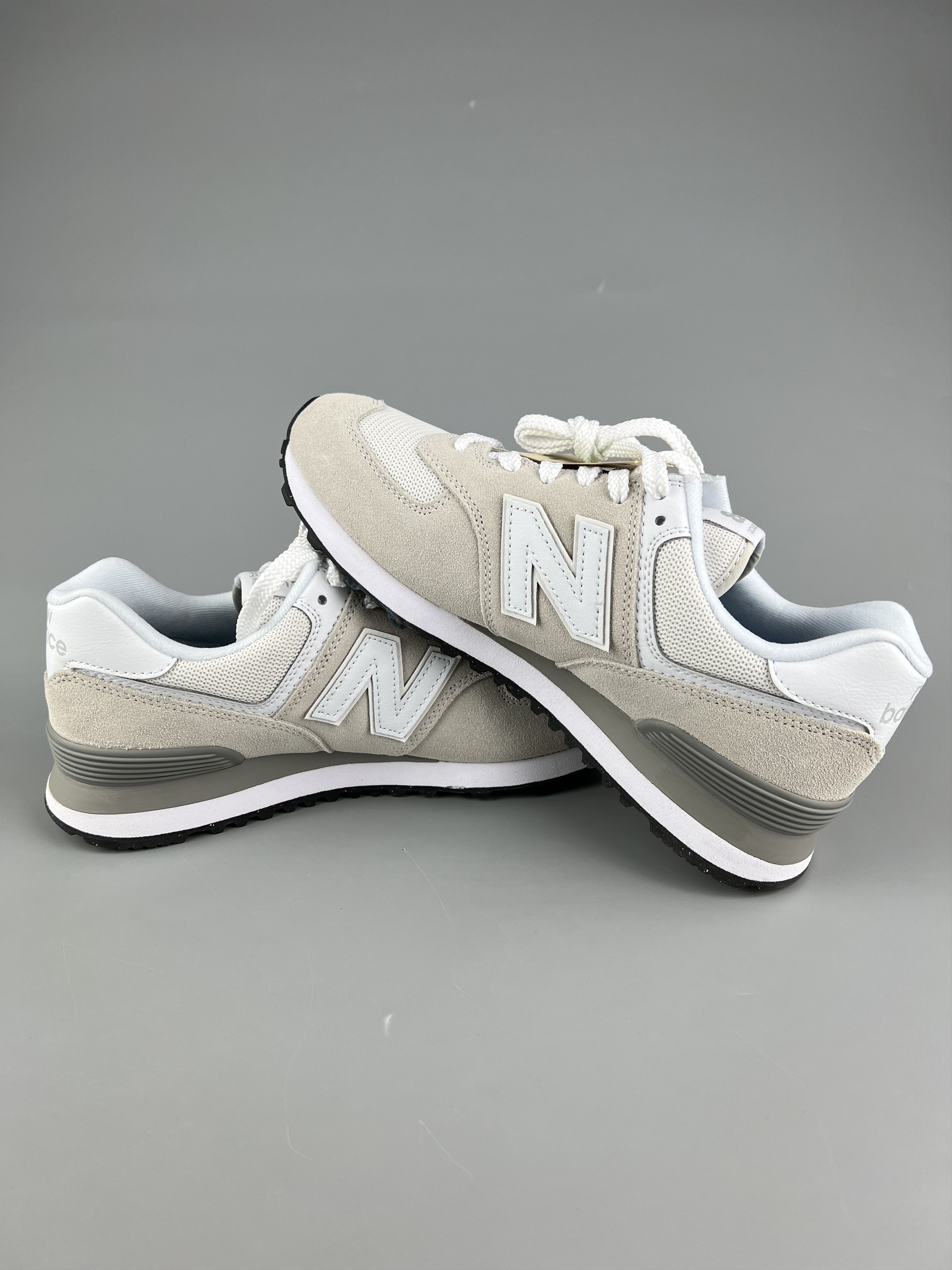 New Balance New Balance 574 Sneakers Size US 9.5 Size US 9.5 / IT 39.5 - 5 Thumbnail