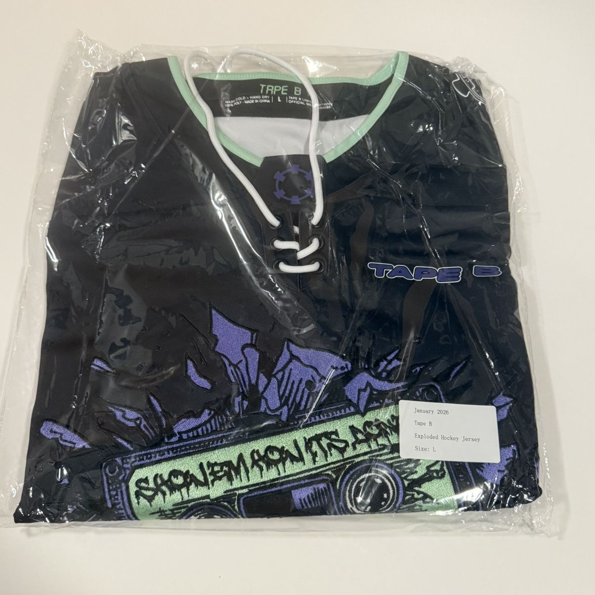 Other TAPE B EXPLODED HOCKEY JERSEY *BRAND NEW LARGE* Size US L / EU 52-54 / 3 - 4 Thumbnail