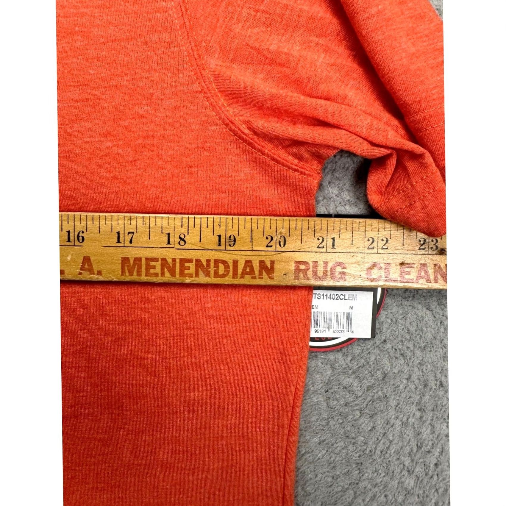 Vintage VINTAGE Clemson Tigers Colosseum T-Shirt Men Medium Orange Crewneck Tee Short Sleeve Size US M / EU 48-50 / 2 - 7 Thumbnail