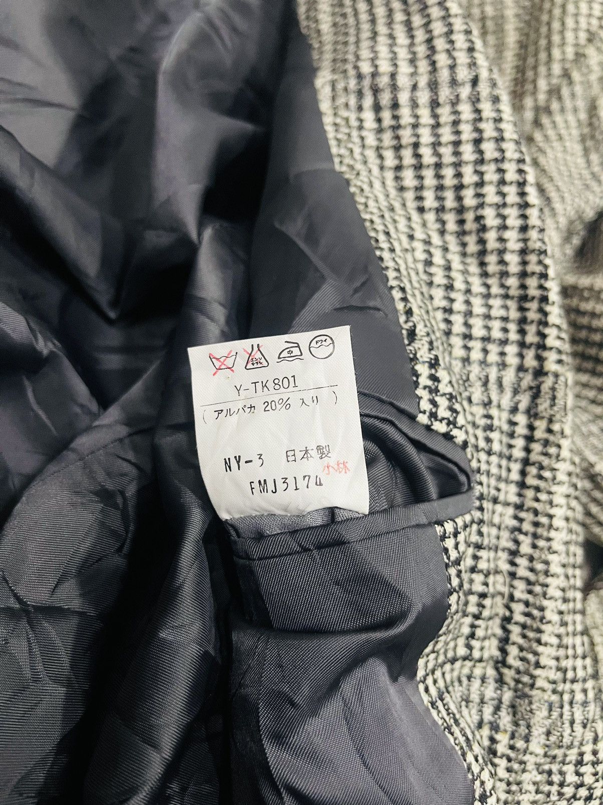 Moschino Moschino Blazer (19) Size US L / EU 52-54 / 3 - 5 Thumbnail