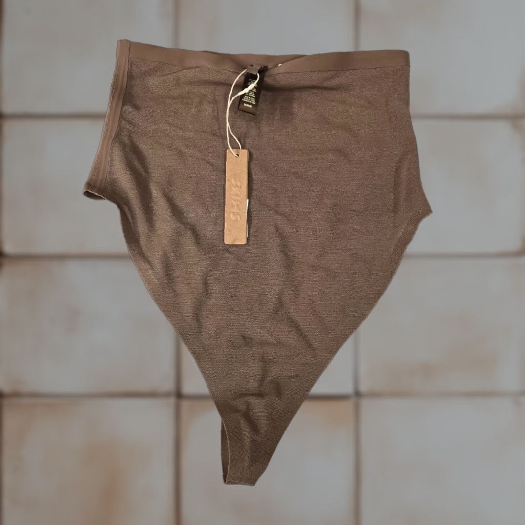 Skims Women Panties Medium Brown Sheer Sculpt High Waisted Thong Jasper NWT (Size 32)