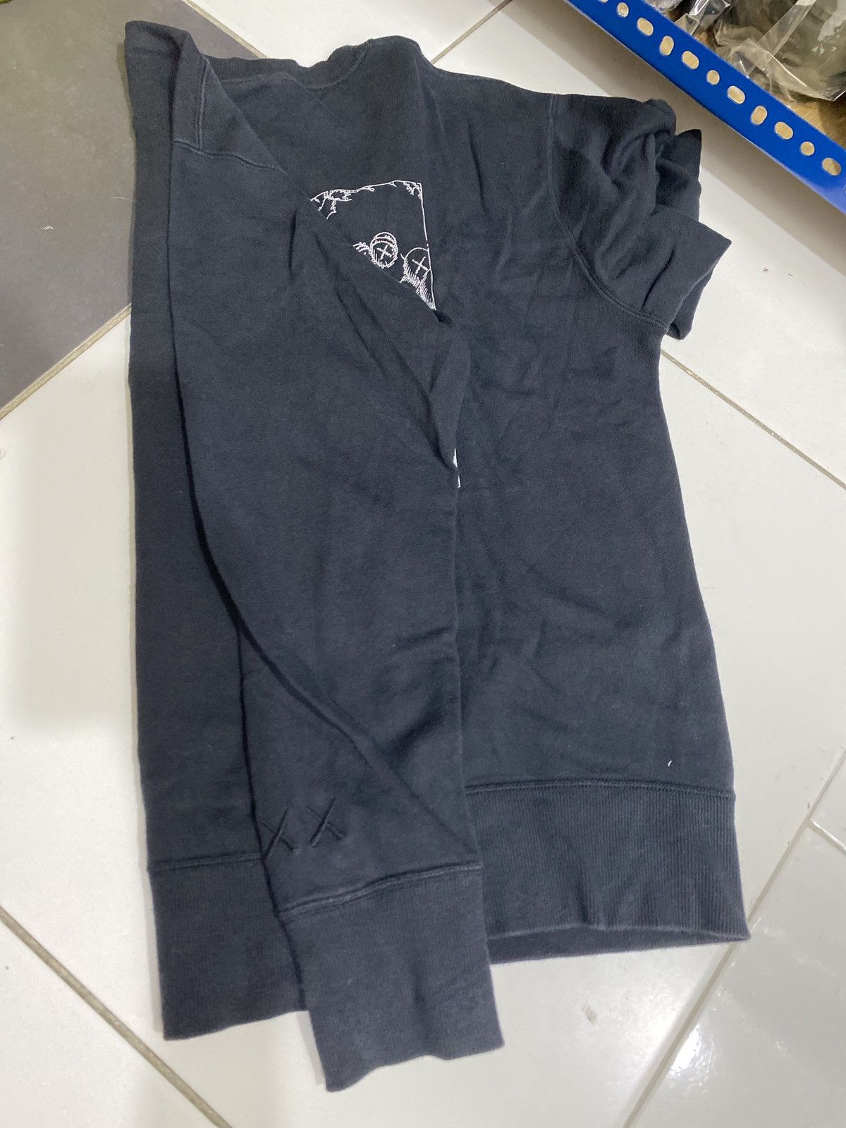 Kaws × Uniqlo KAWS X UNIQLO X SESAME STREET SWEATSHIRT Size US S / EU 44-46 / 1 - 6 Thumbnail
