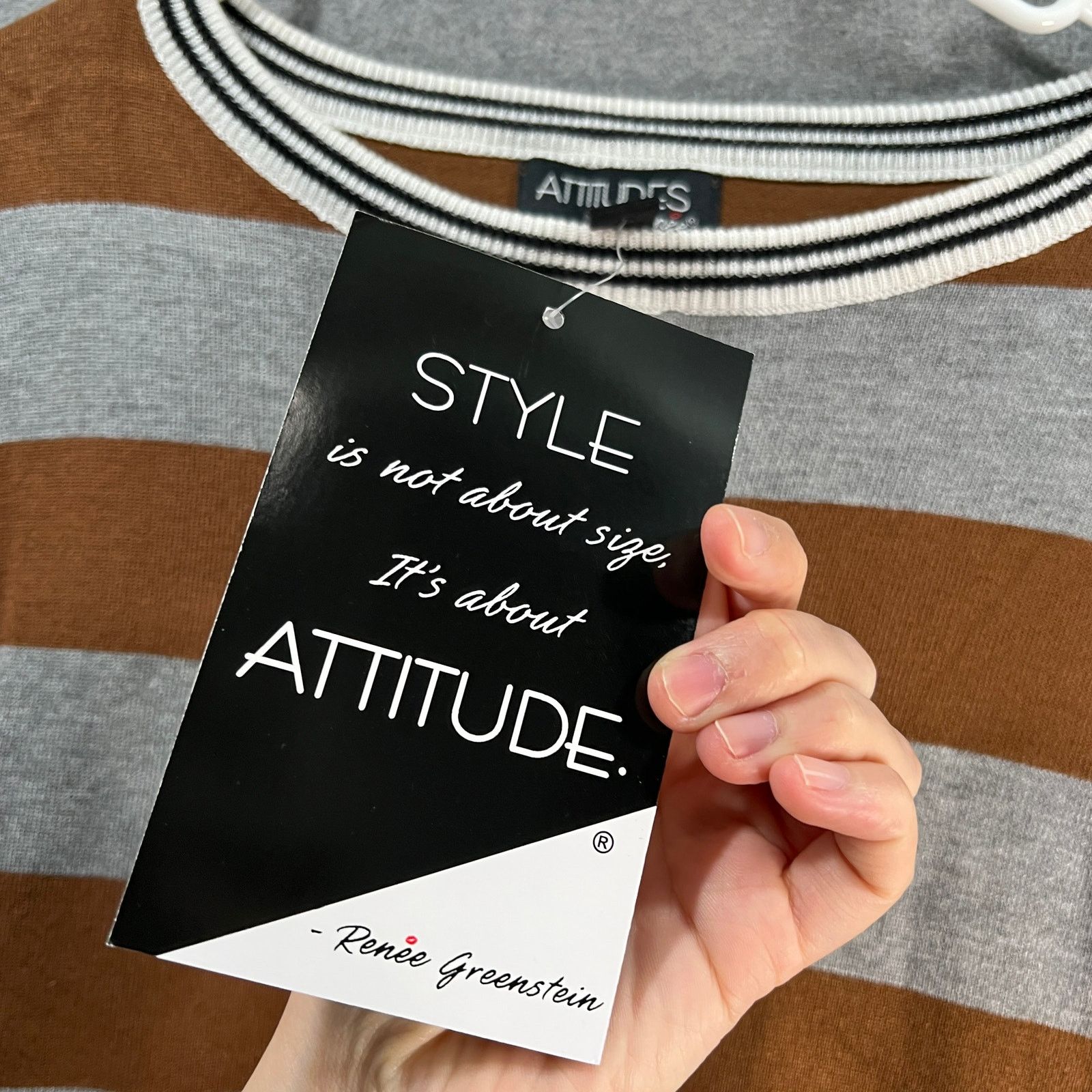 Other Attitudes by Renee Women's Top Intarsia Striped Sweater Size M / US 6-8 / IT 42-44 - 5 Thumbnail