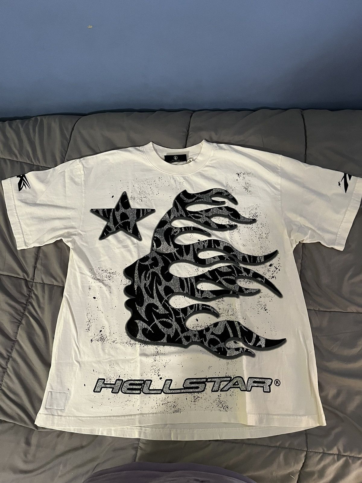 HELLSTAR Hellstar Studios Glitter P2P T-Shirt | Grailed