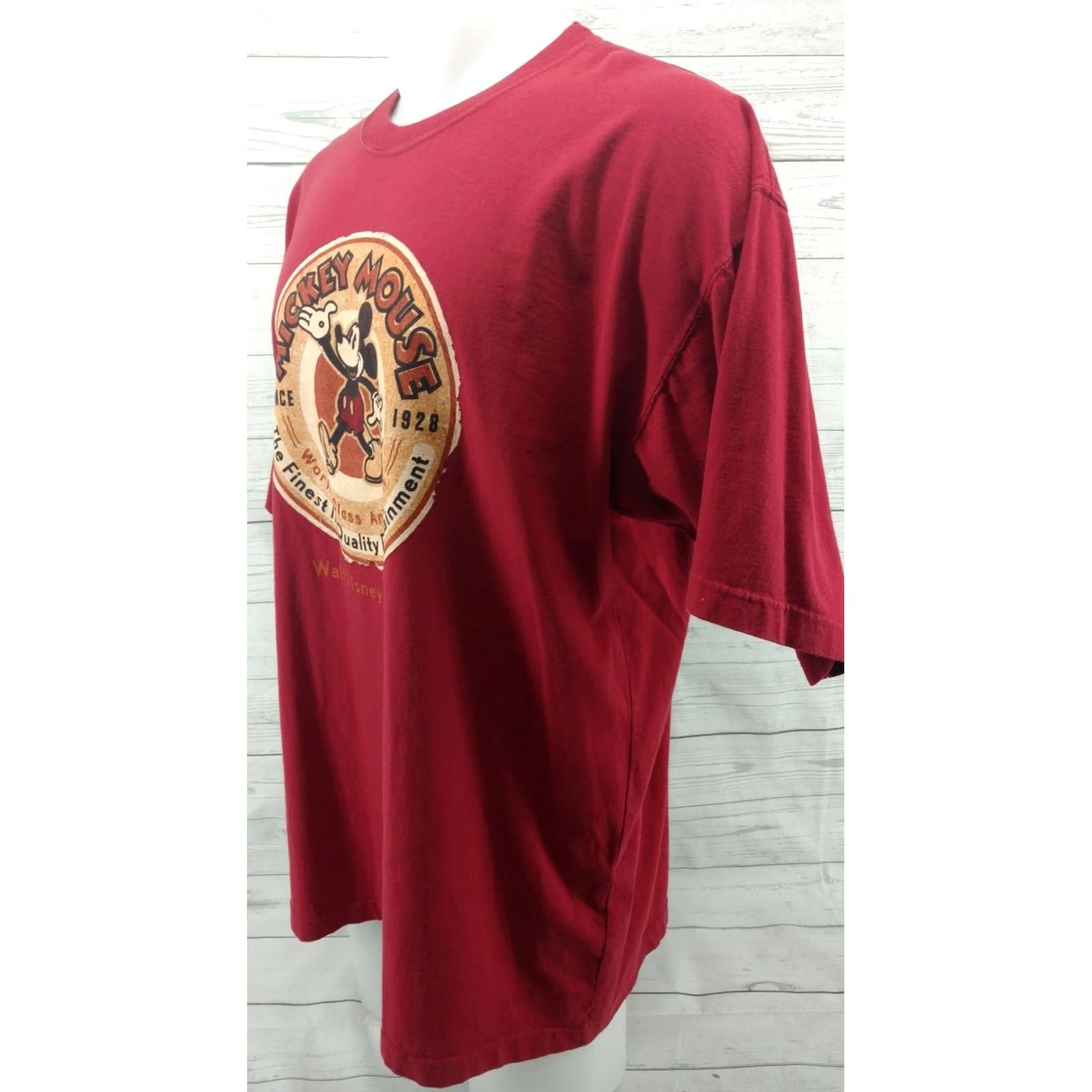 Disney Walt Disney Classic Retro T-Shirt Mickey XL Men Red DisneyWorld Graphic Tee Size US XL / EU 56 / 4 - 3 Thumbnail