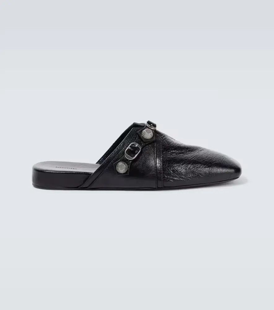 o1bcso1str0125 Cosy Cagole Mules in Black
