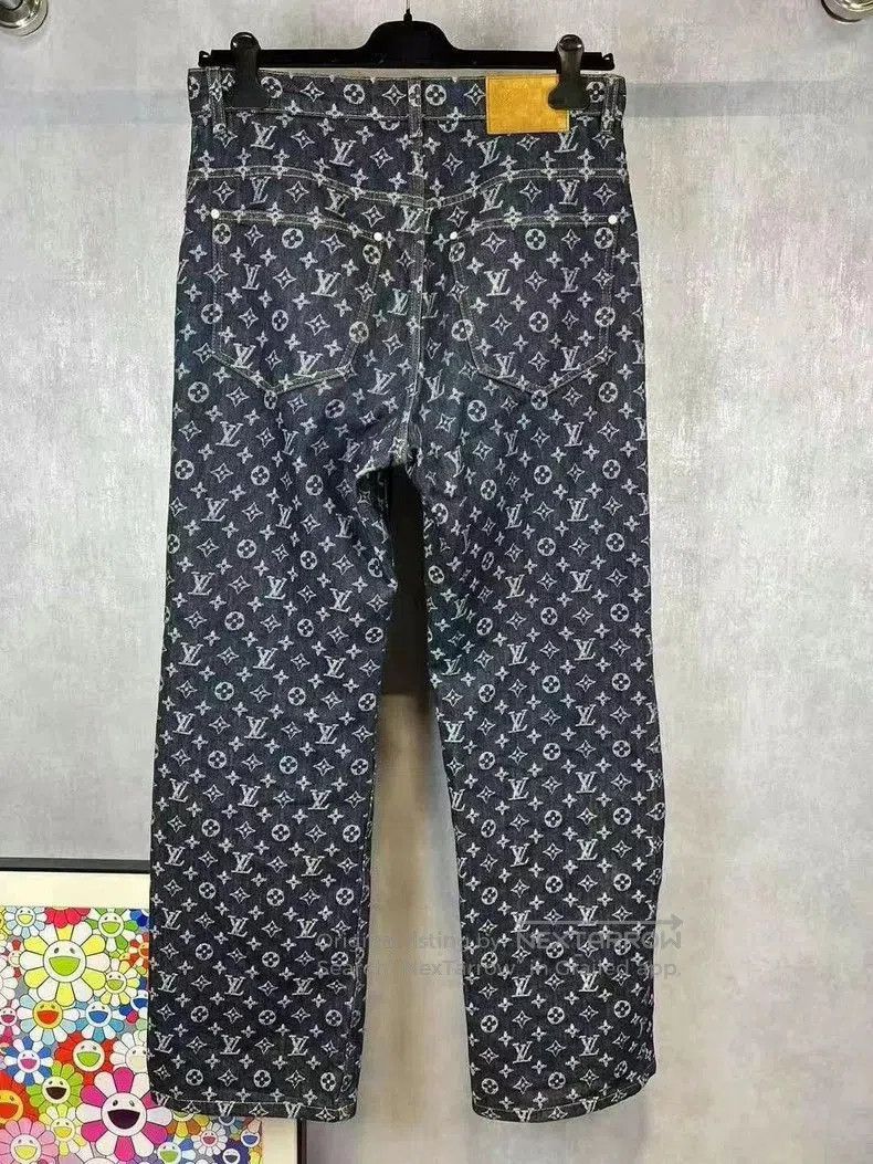 Louis Vuitton LouisVuitton x TIMBERLA jeans. Size US 30 / EU 46 - 2 Thumbnail