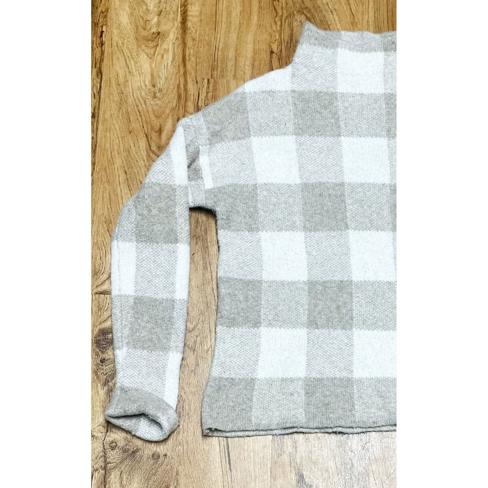 Vintage Tahari Women’s Pull Over Knitted Sweater Brown & Cream Checkered Size M Size M / US 6-8 / IT 42-44 - 4 Thumbnail