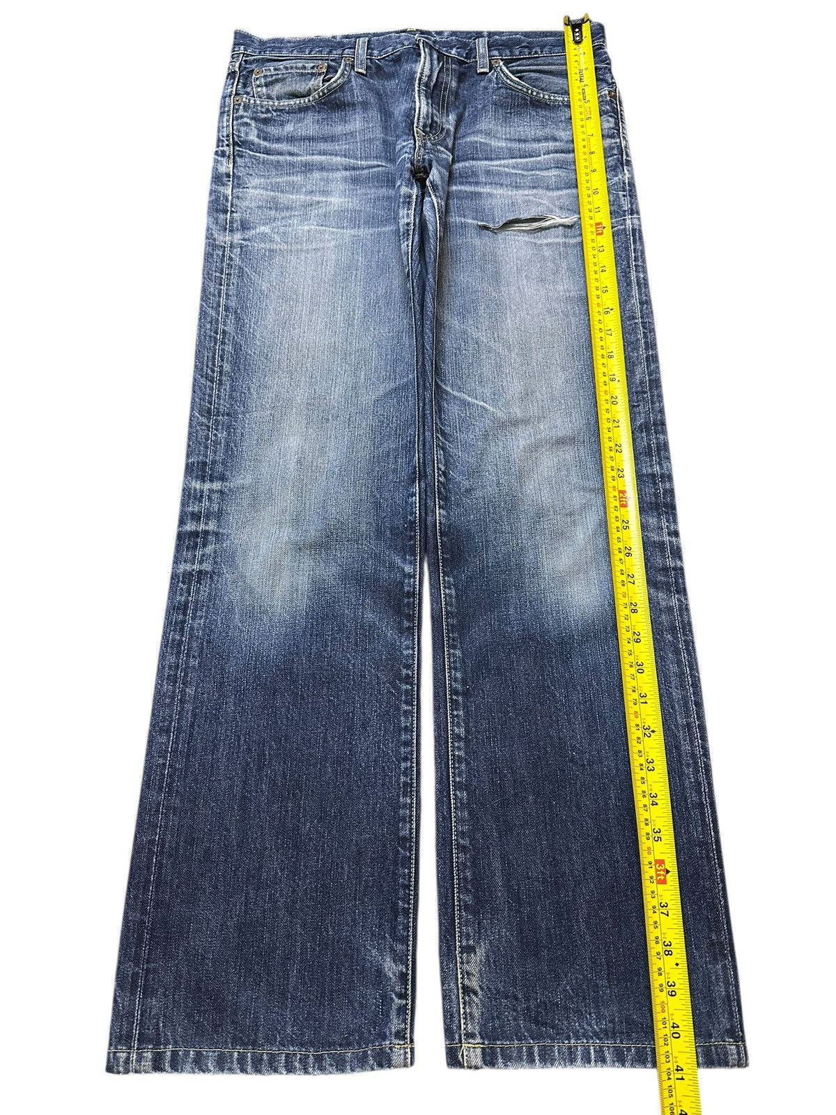 Uniqlo Vintage Japanese Uniqlo Blue Faded Wash Style Jeans Size US 34 / EU 50 - 13 Thumbnail