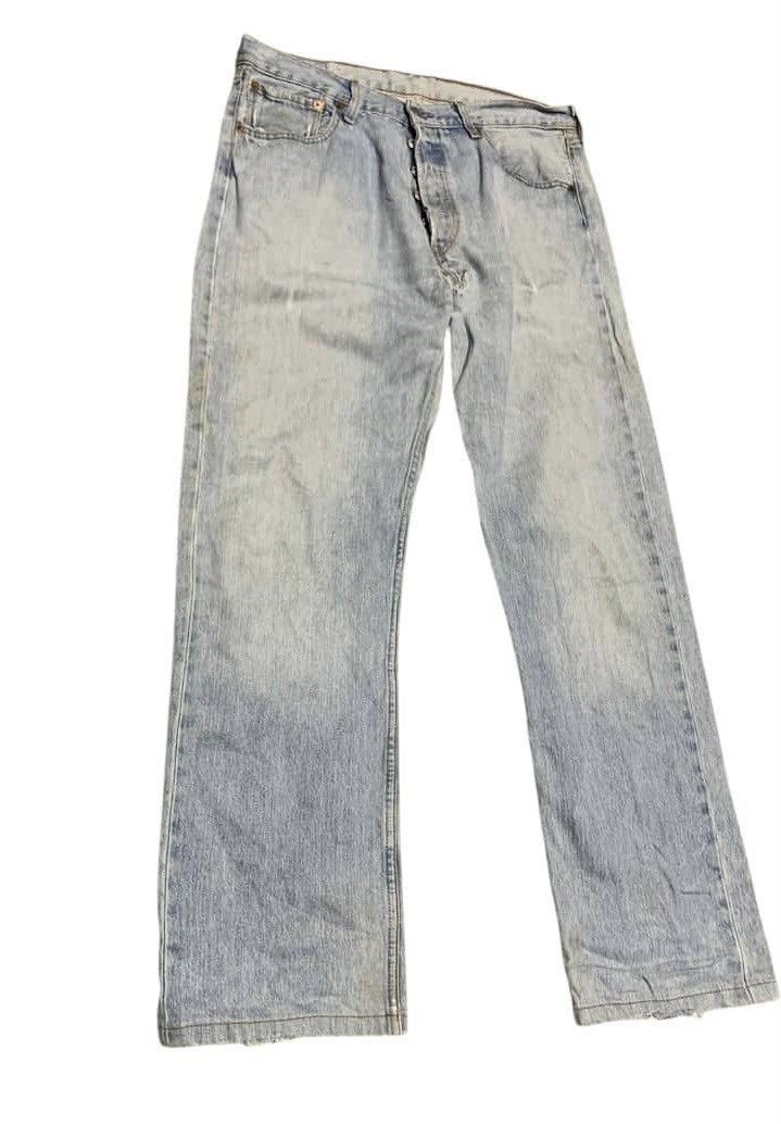 Levi's Vintage Levis 501 Straight Faded Blue Jeans Distressed Size US 34 / EU 50 - 2 Thumbnail