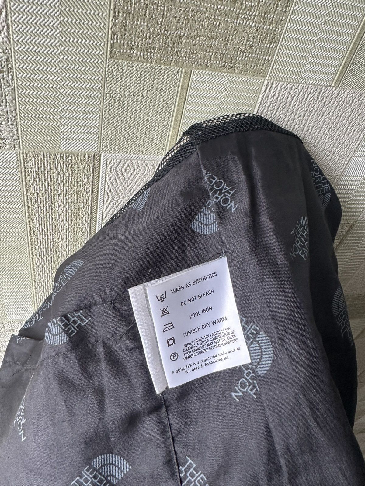 The North Face The North Face Vintage Celestial Peak gore-tex jacket mens Size US M / EU 48-50 / 2 - 18 Thumbnail