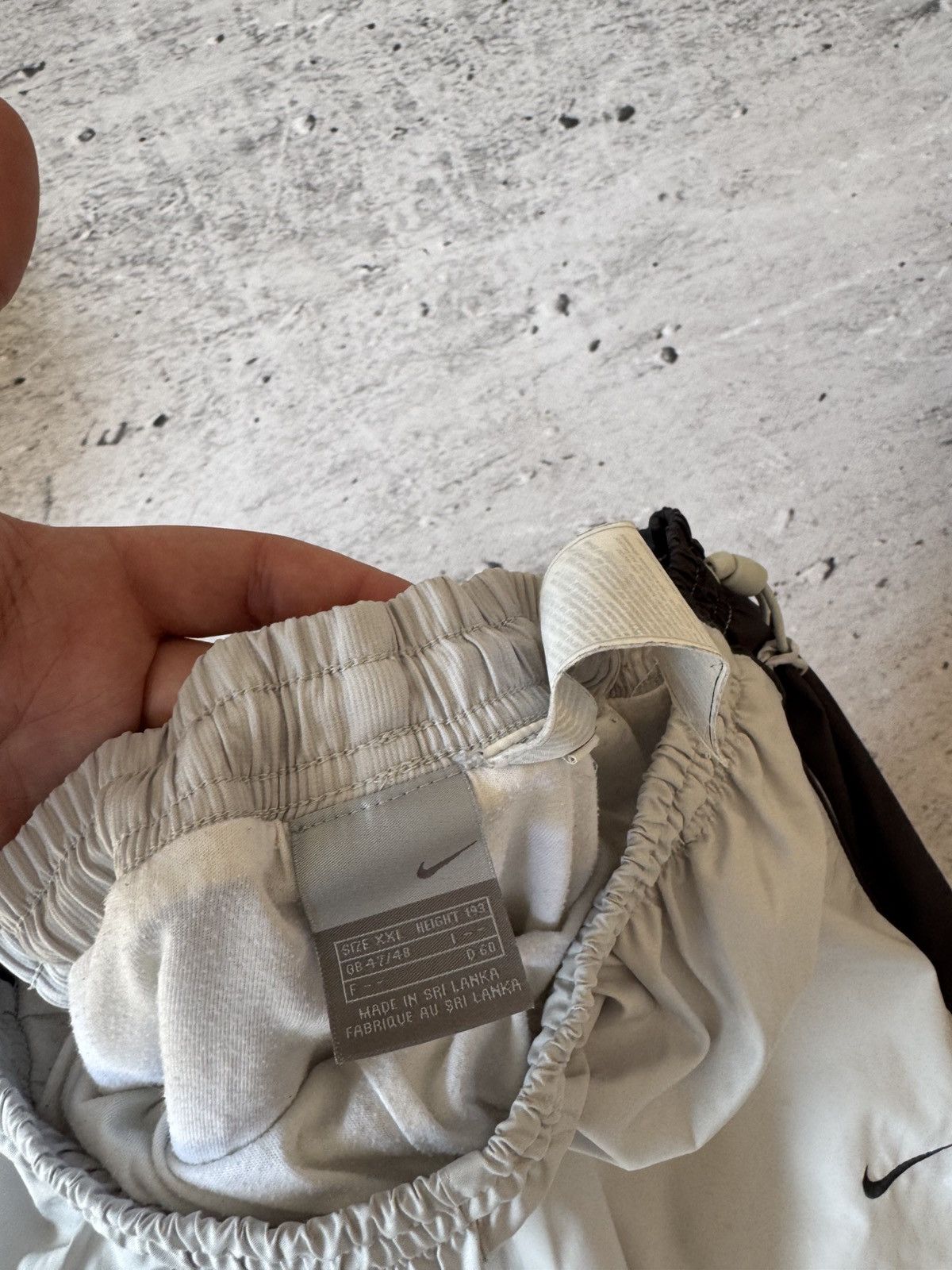 Nike × Vintage NIKE AIR MAX NYLON VINTAGE Y2K BAGGY FIT PANTS SWEATPANTS Size US 34 / EU 50 - 9 Thumbnail