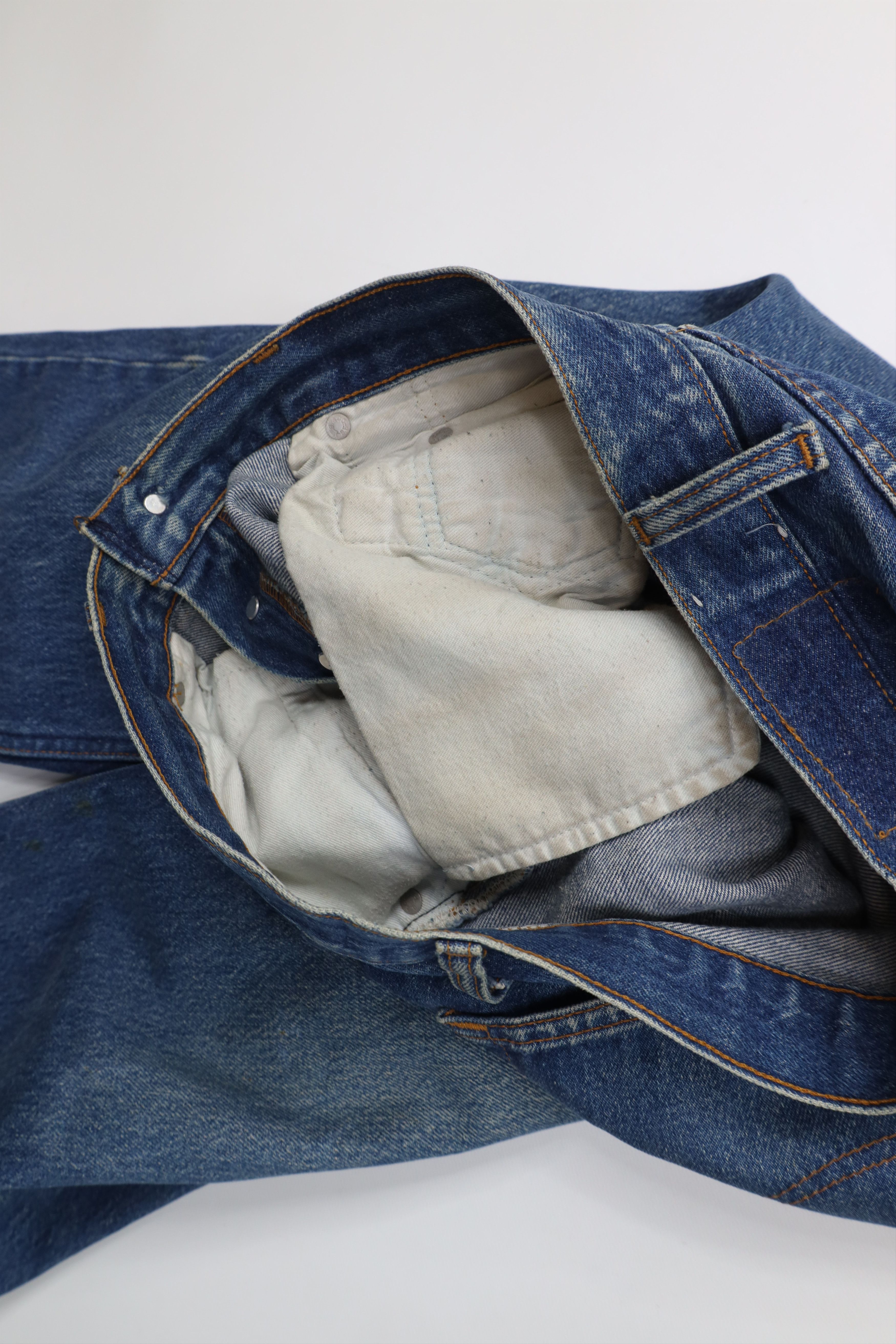 Levi's Vintage 80s Levis 501xx Button Fly Original Denim Jeans USA Size US 34 / EU 50 - 9 Thumbnail