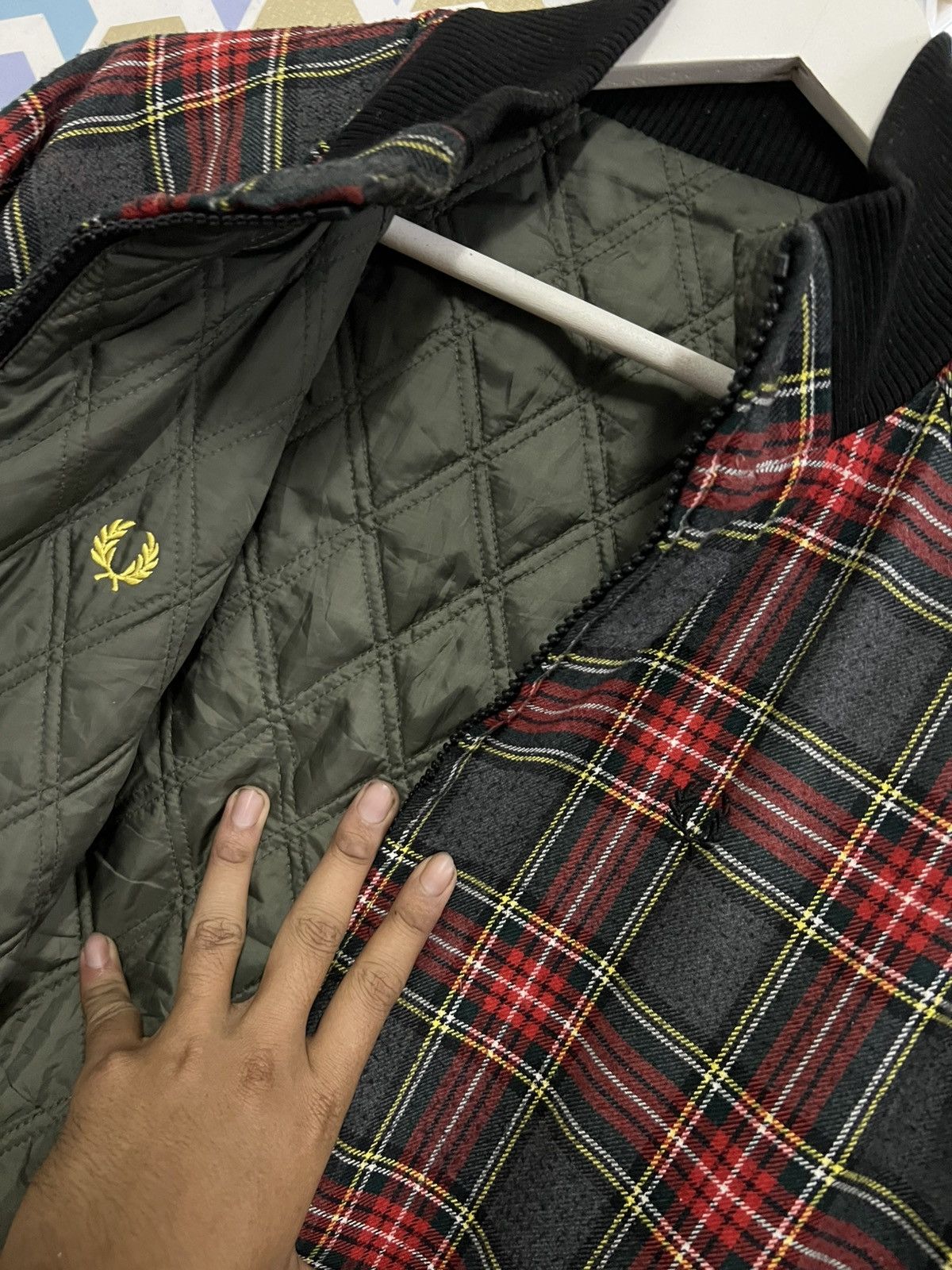 Fred Perry ❌SOLD❌FRED PERRY REVERSIBLE JACKET Size US L / EU 52-54 / 3 - 3 Thumbnail