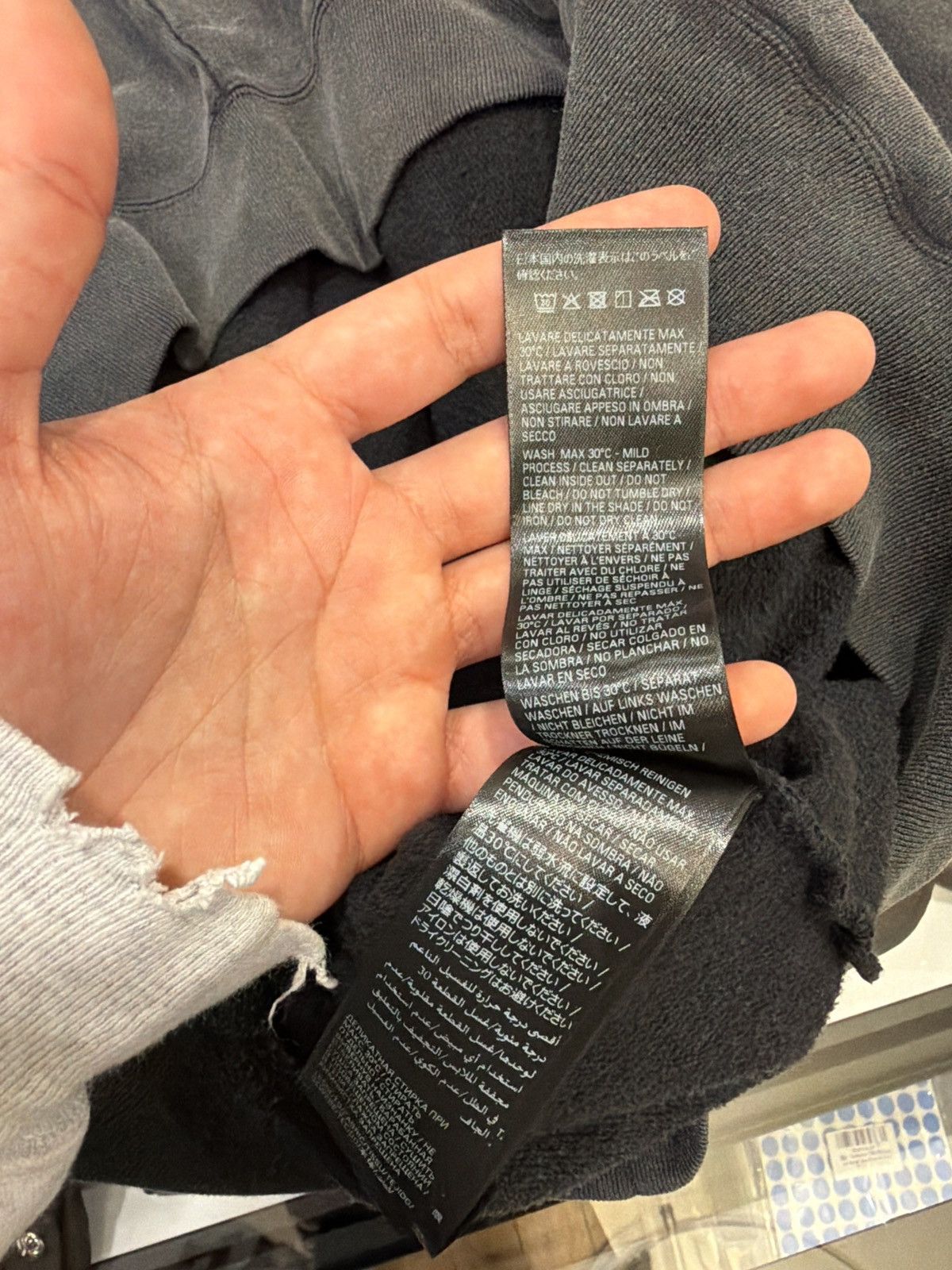 Balenciaga Balenciaga Washed Crayon Loop Logo Hoodie Size US S / EU 44-46 / 1 - 5 Thumbnail