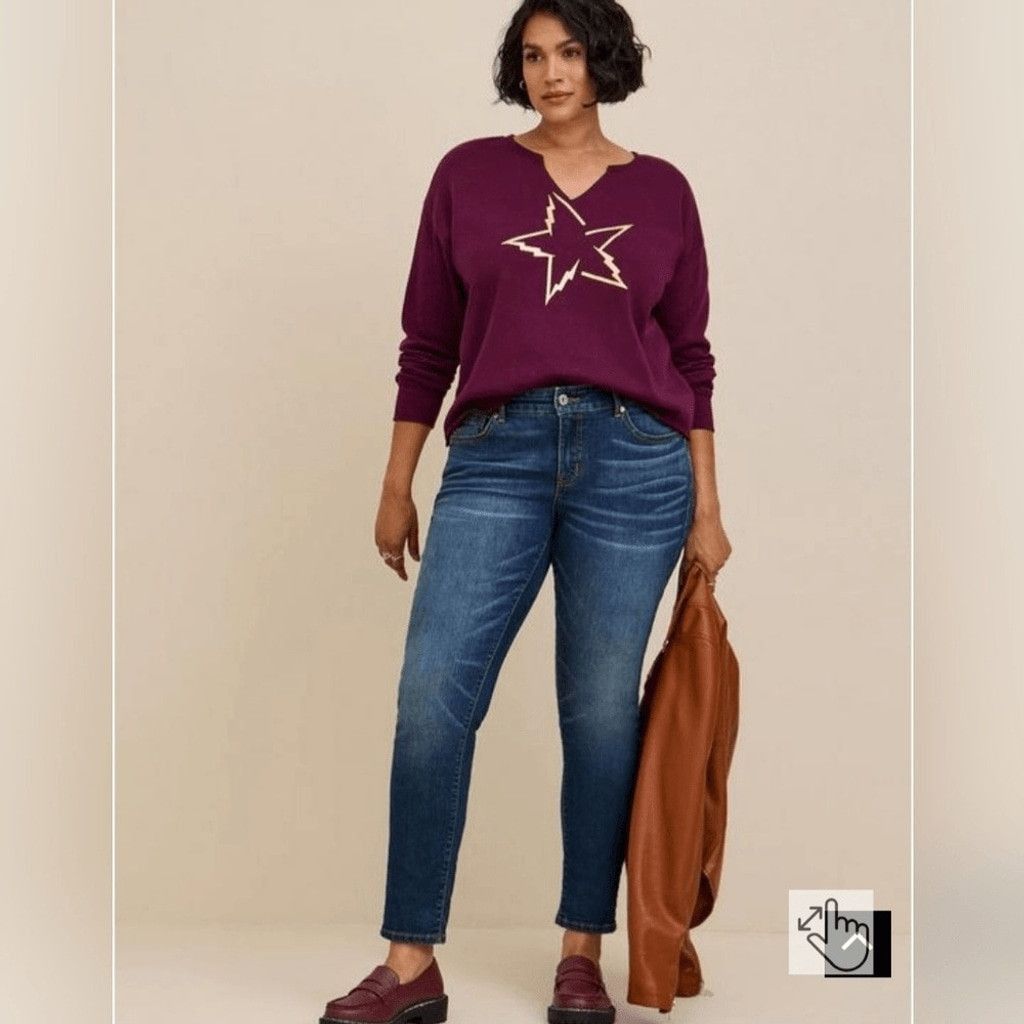 Torrid NWT Torrid Womens Sweatshirt Size 00 M Size S / US 4 / IT 40 - 3 Thumbnail