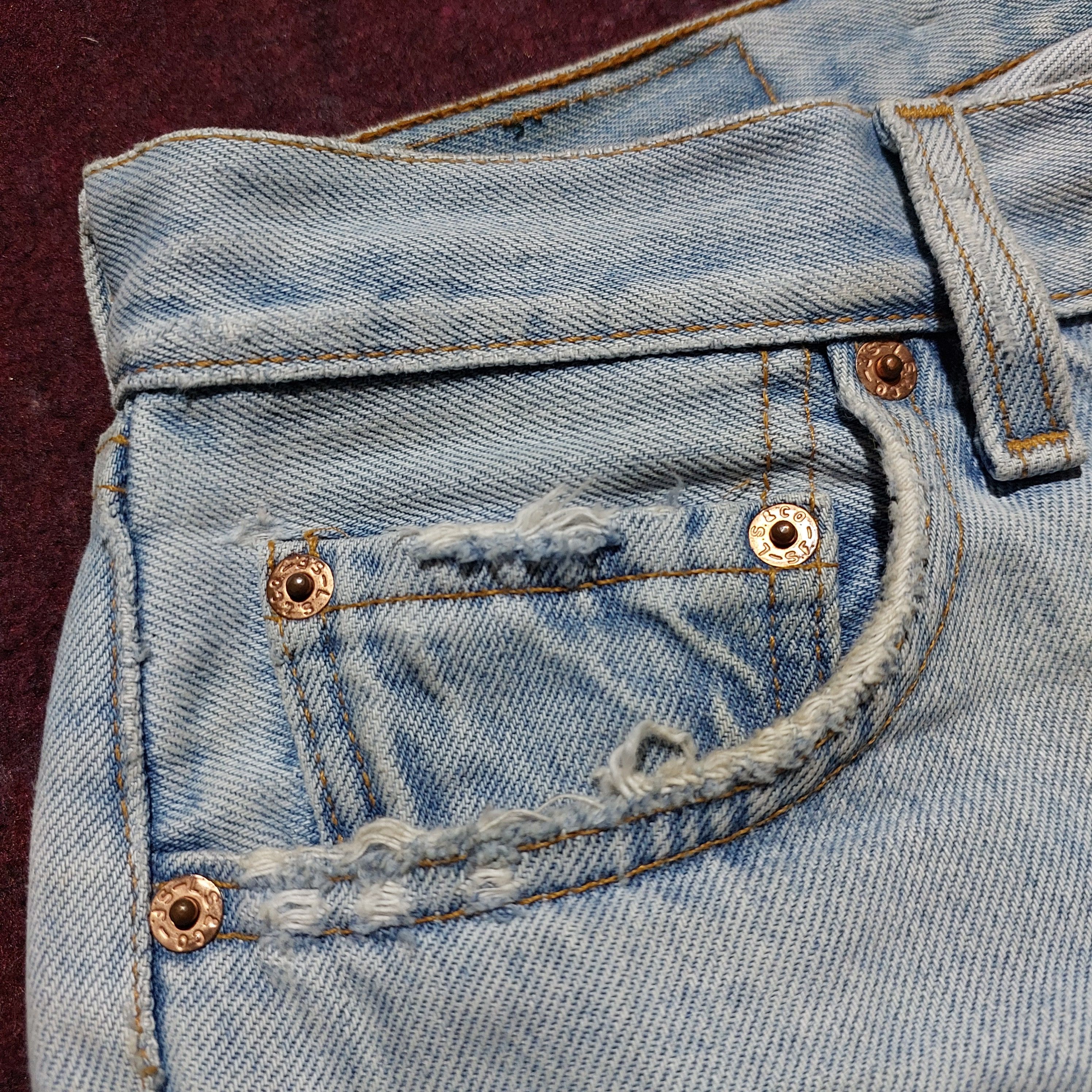 Levi's Vintage Levi's 501 USA Distressed denim Size US 27 - 9 Thumbnail