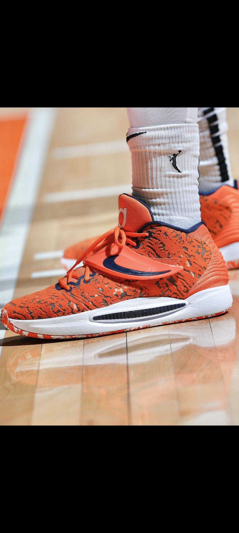 Nike Nike KD 14 WNBA PE PROMO Size US 13 / EU 46 - 2 Thumbnail