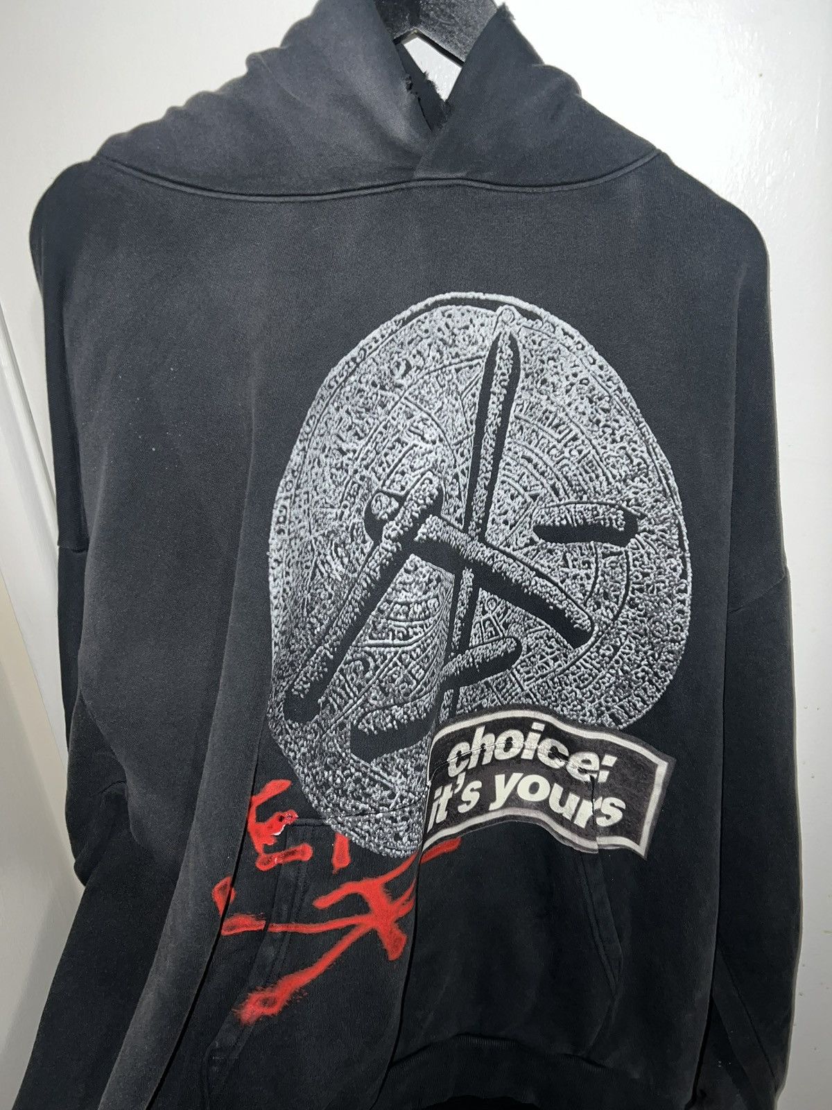 48038644_6