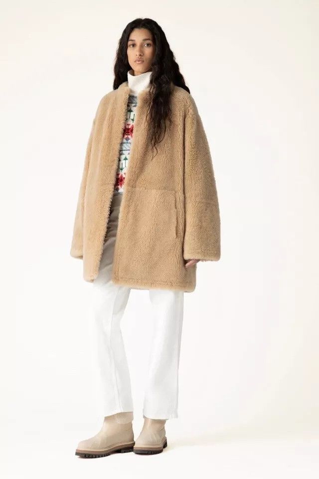 Loro Piana o1srvl11e1124 Light Cloud Shearling Coat in Camel Size S / US 4 / IT 40 - 3 Thumbnail
