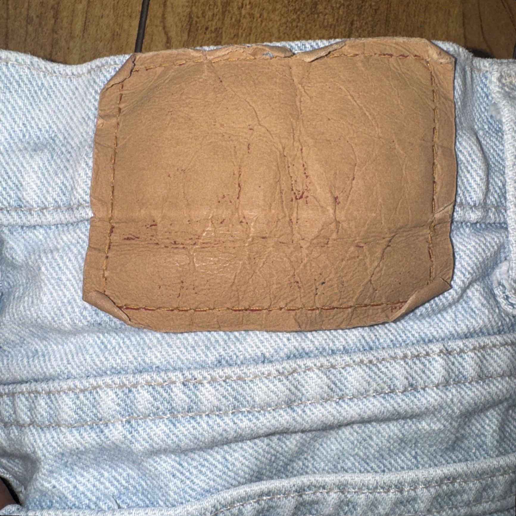Levi's VINTAGE Levi’s 550 Relaxed Fit Jeans 28x30 Made In USA 100% Cotton Light Wash 90s USA Mens Jeans Size US 28 / EU 44 - 4 Thumbnail
