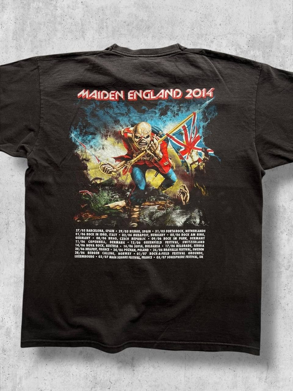 Iron Maiden Vintage IRON MAIDEN 2014 Tour tee t shirt band rock Size US XL / EU 56 / 4 - 2 Thumbnail