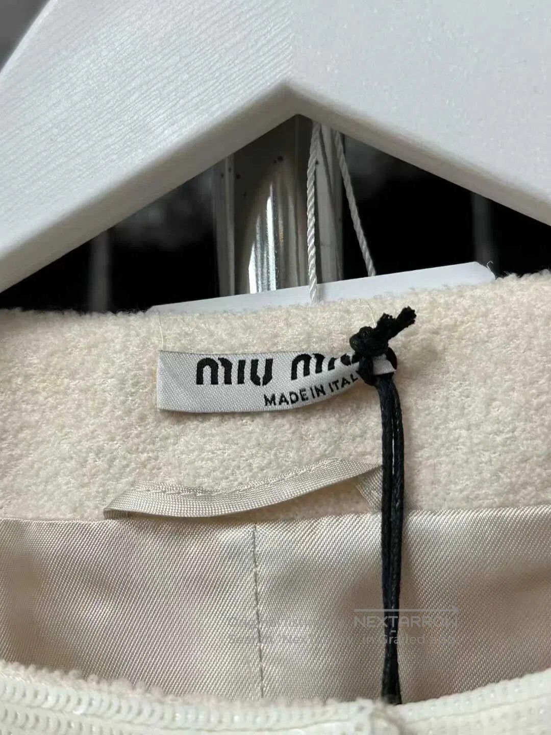 Miu Miu miumiu short cream classic jacket. Size M / US 6-8 / IT 42-44 - 6 Thumbnail