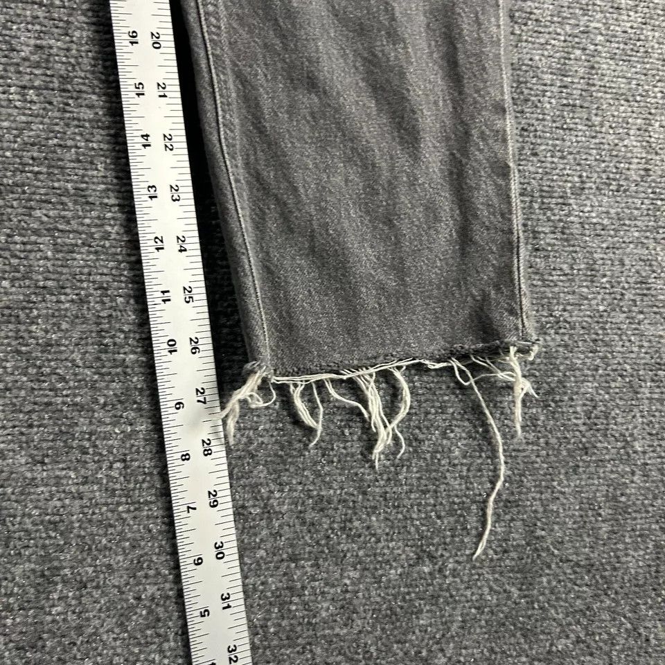 Old Navy Old Navy Jeans Womens 2 Gray Sky Hi Straight Cut Off Size 28" / US 6 / IT 42 - 2 Thumbnail