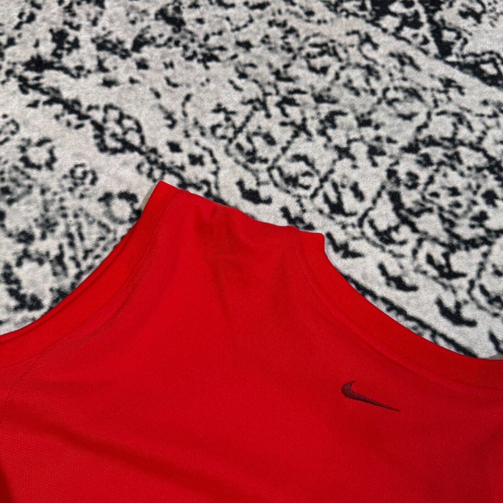 Nike × Vintage Vintage Nike Unisex Red Polyester Vest Jersey Tank Top SizeM Size US M / EU 48-50 / 2 - 10 Thumbnail