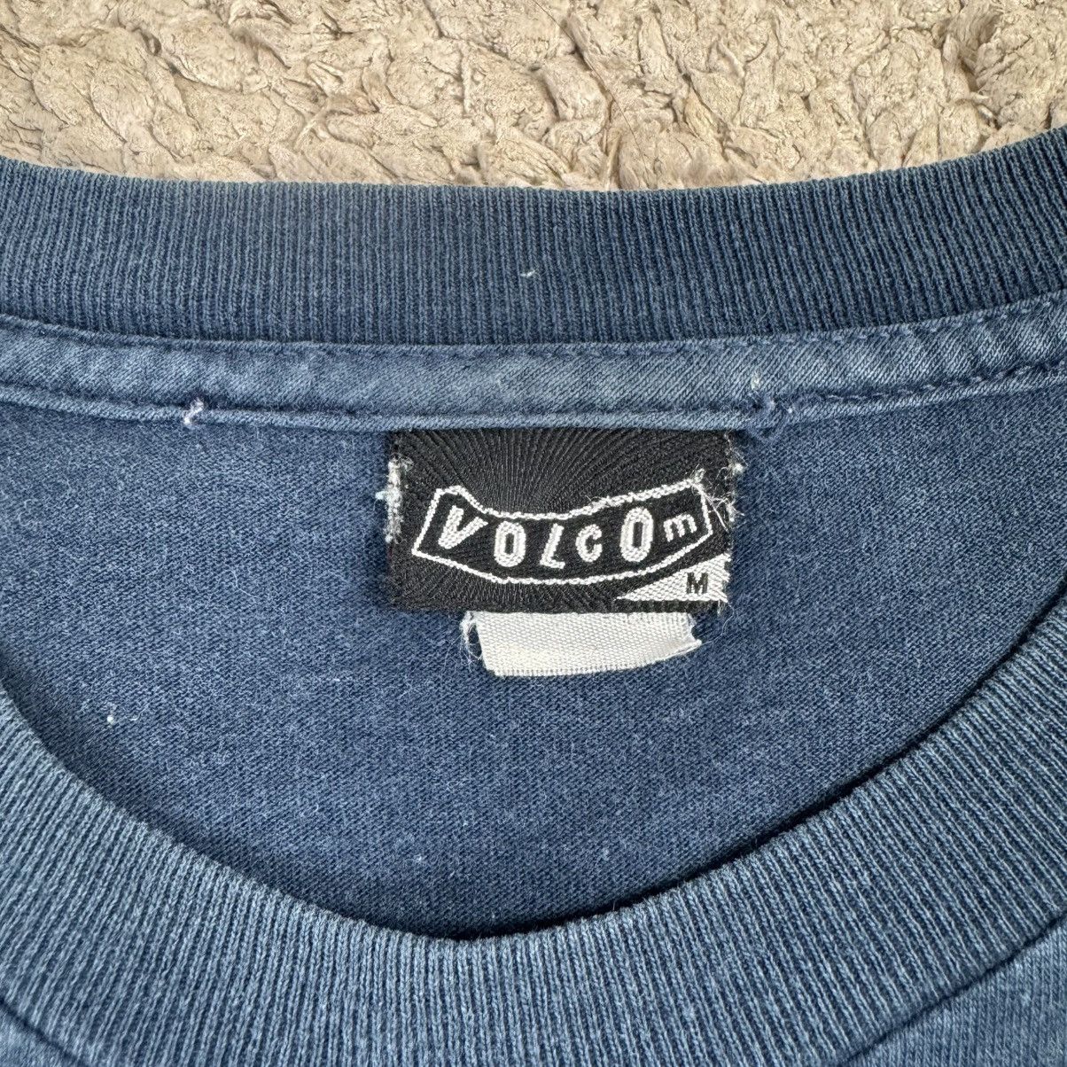 Volcom Vintage Volcom Entertainment Warped Tour 2002 Graphic Tee Size US M / EU 48-50 / 2 - 23 Thumbnail