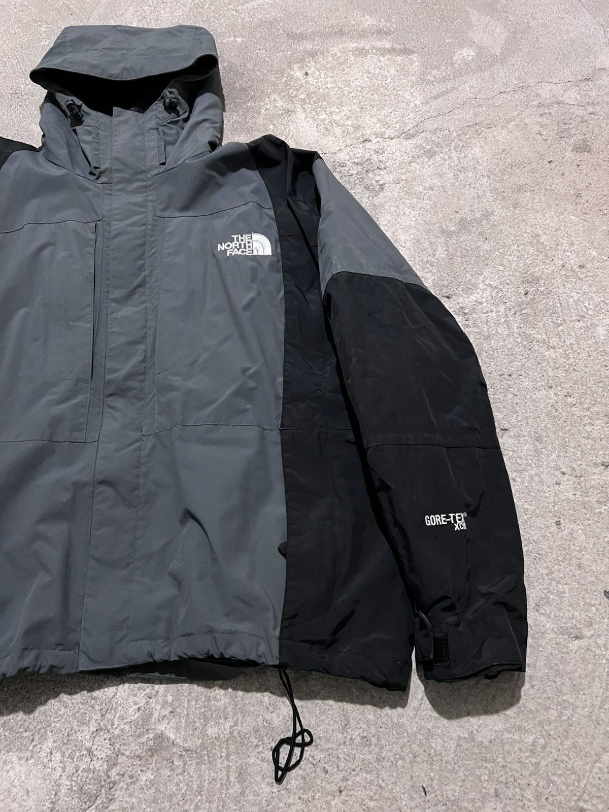 The North Face Vintage The North Face Gore-tex Jacket Size US L / EU 52-54 / 3 - 3 Thumbnail