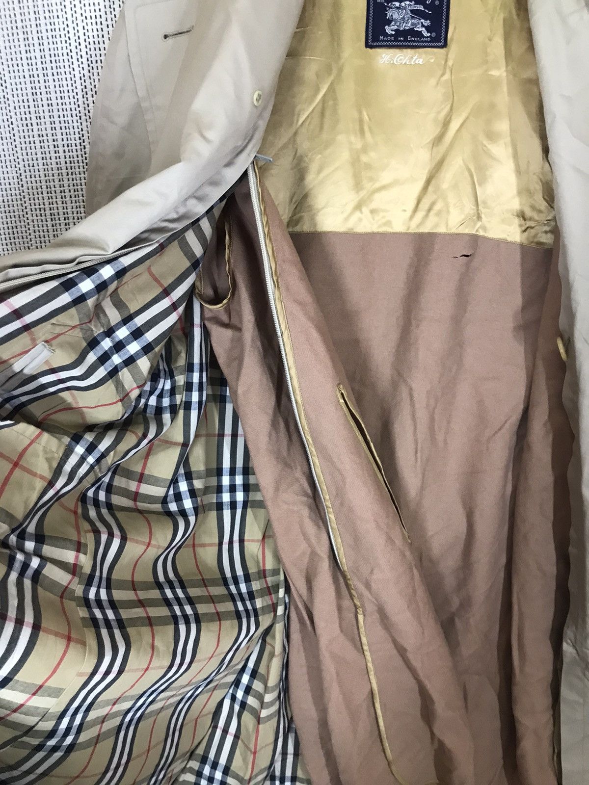 Burberry ‼️BURBERRY LONDON TRECH COAT MADE IN ENGLAND‼️ Size US L / EU 52-54 / 3 - 13 Thumbnail