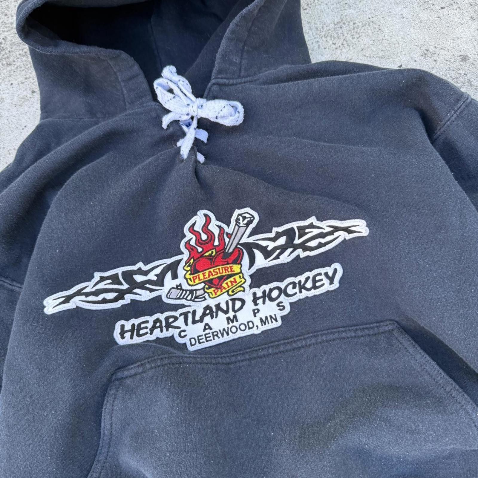 Gildan Y2K black hoodie sweatshirt Size US M / EU 48-50 / 2 - 3 Thumbnail