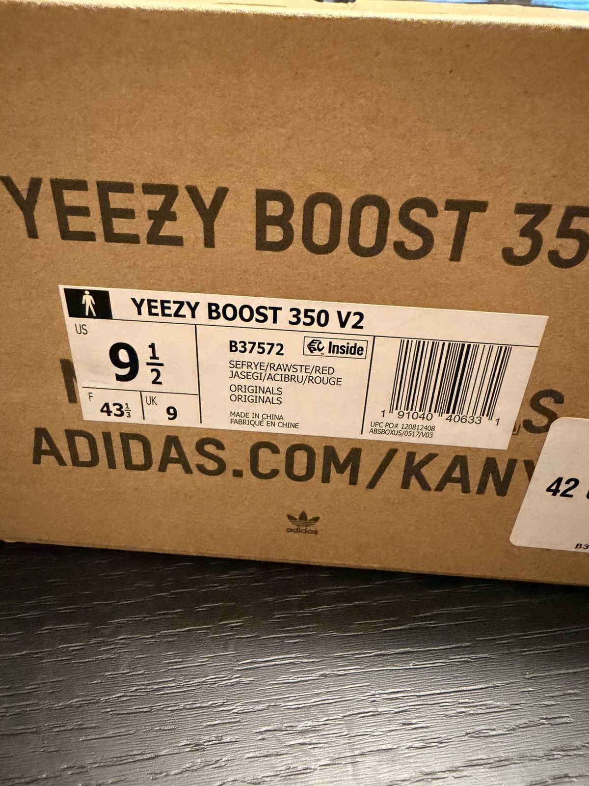 Yeezy Yeezy Boost 350 V2 Semi Frozen Yellow Size US 9.5 / EU 42-43 - 6 Thumbnail