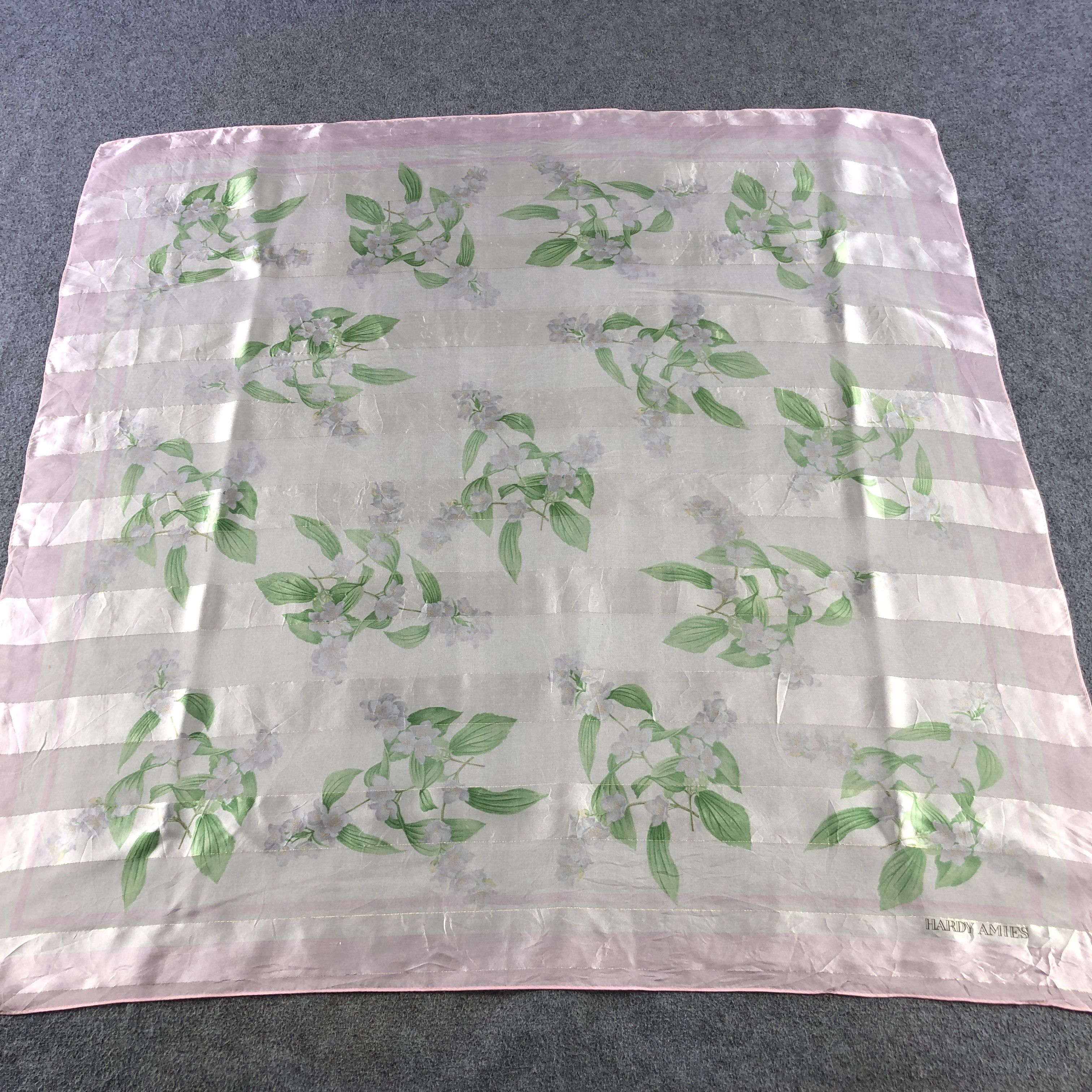 Hardy Amies Hardy Amies Floral Silk Scarf M1355 Size ONE SIZE - 2 Thumbnail