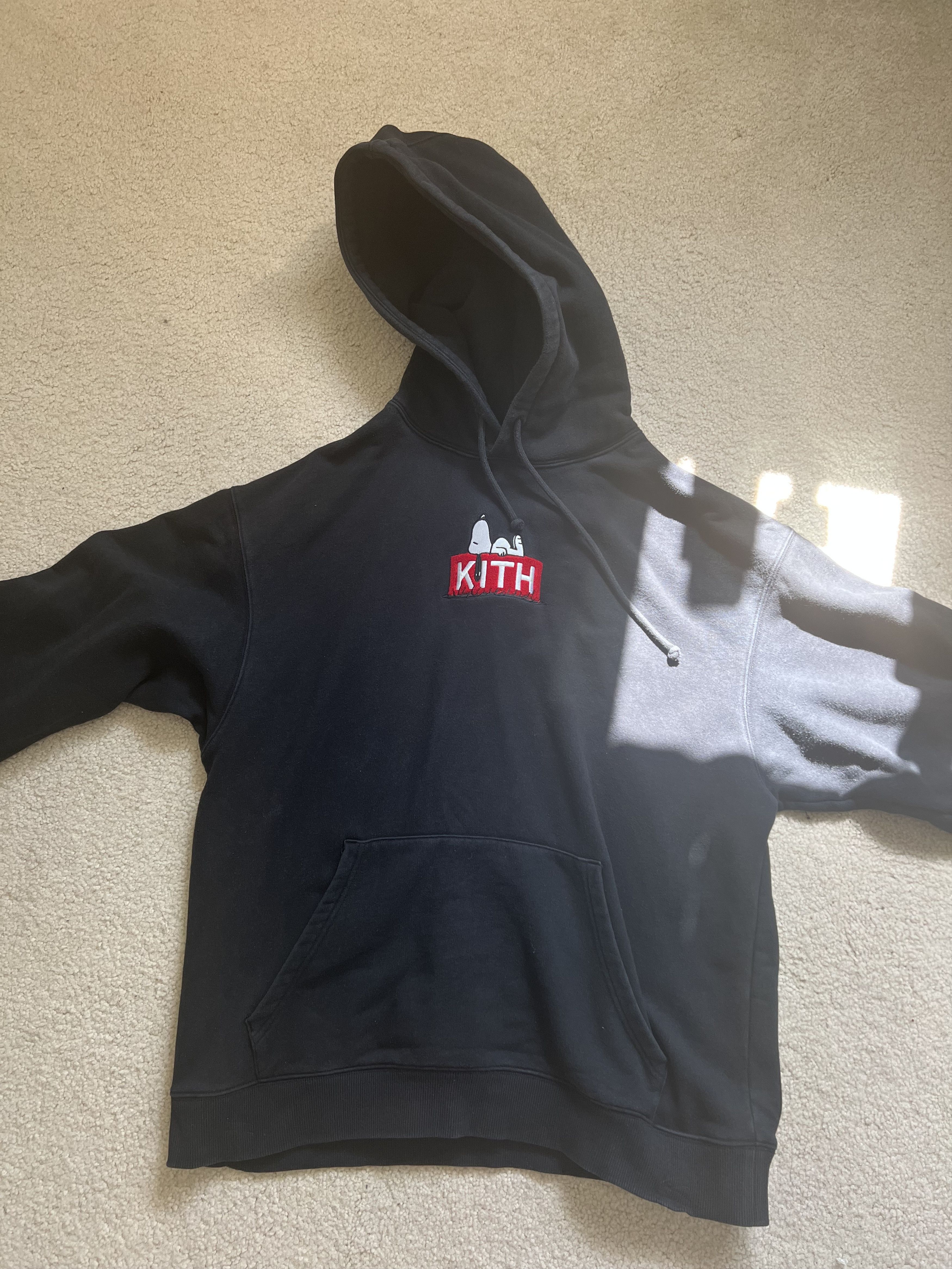 パーカー・フーディ Kith x Peanuts Doghouse Hoodie KHM033377-104-Front.jpg?v=