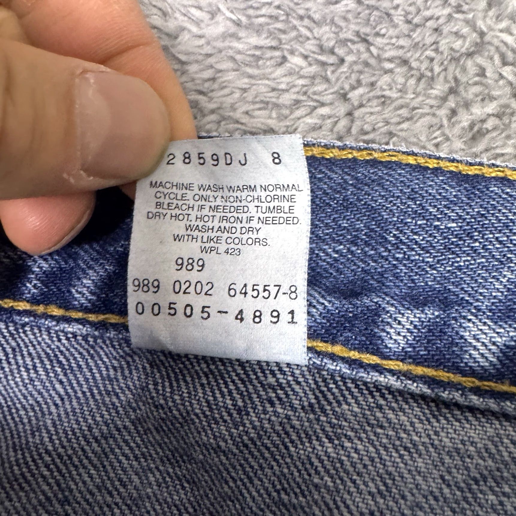 Levi's VINTAGE Levi's 505 Jeans Mens 34x34 Regular Straight Paper Tag Batwing 90s Y2K Jeans Mens Regular 34 Blue 34x34 Size US 36 / EU 52 - 6 Thumbnail