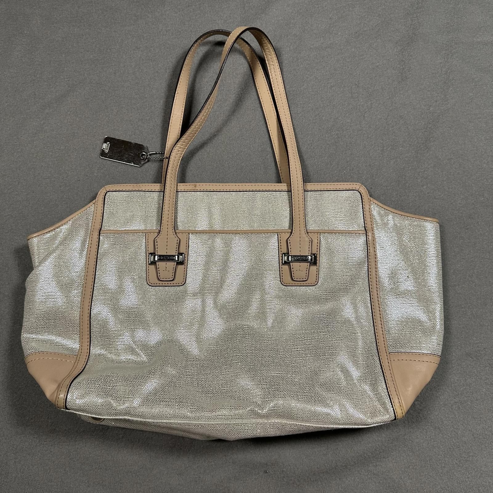 Other Coach Shoulder Bag Taylor Alexis Silver Beige Y2K Vintage Size ONE SIZE - 2 Thumbnail