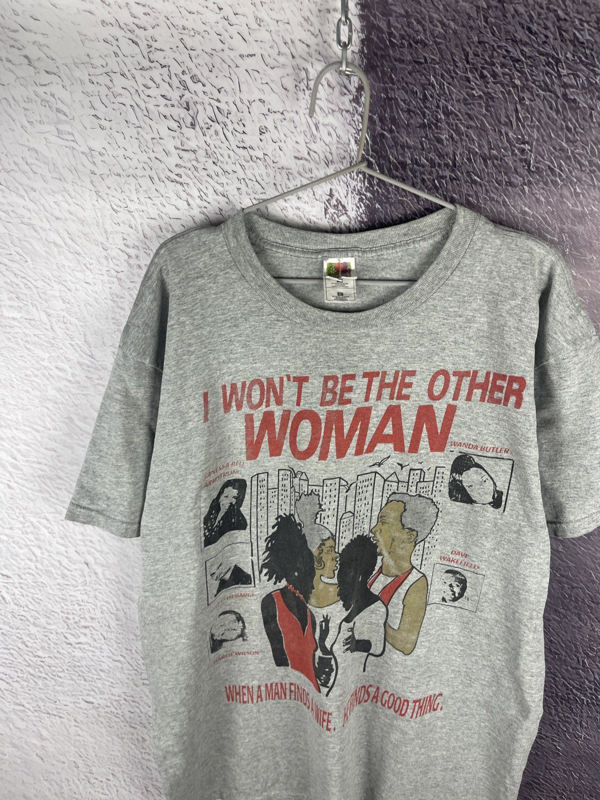 Fruit Of The Loom FOTL Vintage y2k man finds a wife he finds a good thing tee Size US XL / EU 56 / 4 - 6 Thumbnail
