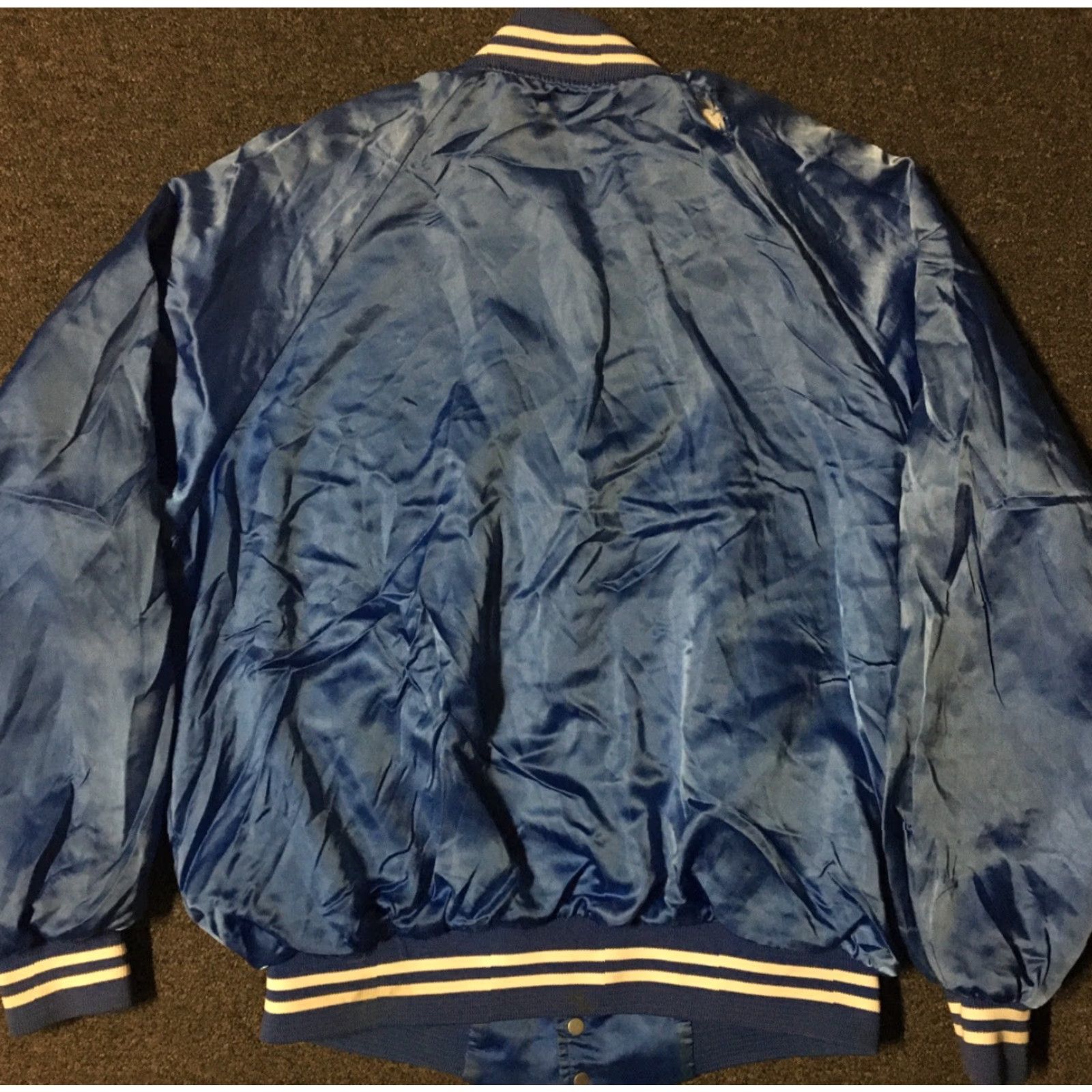 Vintage VINTAGE Auburn Satin Jacket L USA Track Bomber Jacket Men Blue 80s 90s Grunge Racing Horses Sports Varsity College USA Team/School/Hip Hop/Biker Style Size US L / EU 52-54 / 3 - 6 Thumbnail