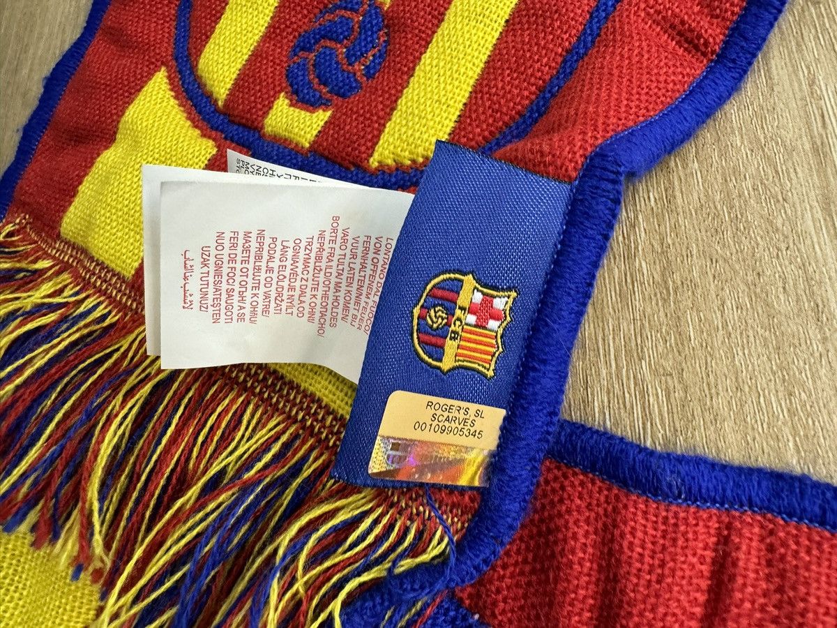 Custo Barcelona OFFICIAL FC BARCELONA TASSELED SUPPORTER SCARF RED/BLUE Size ONE SIZE - 11 Thumbnail