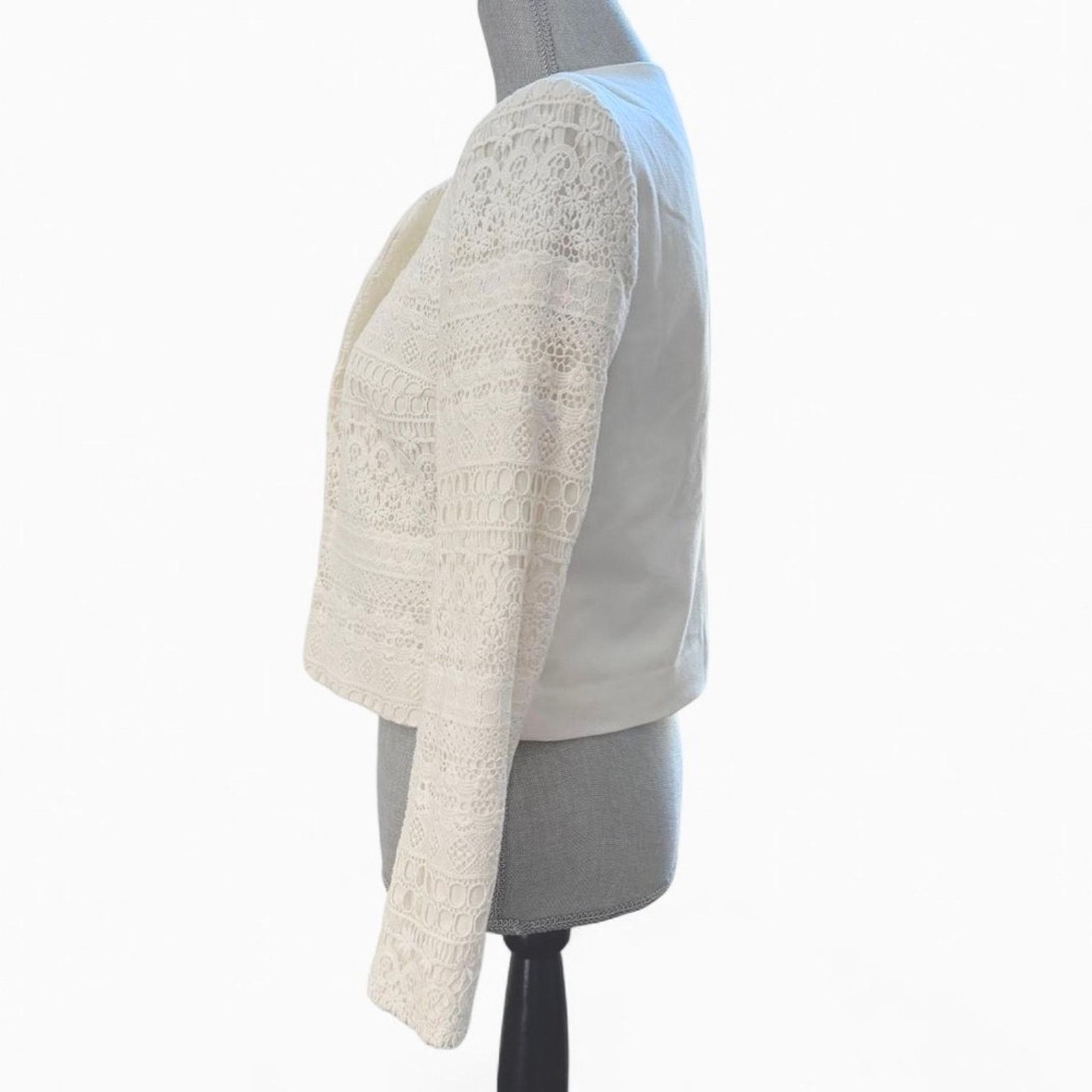 H&M H&M Blazer Lace Crochet cropped white blazer small size 4 Size S / US 4 / IT 40 - 4 Thumbnail