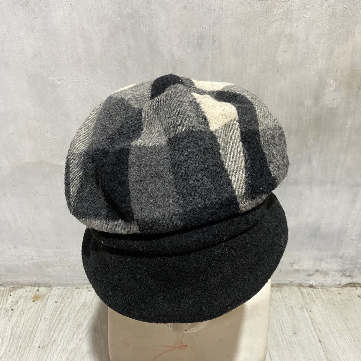 Vintage Vintage japanese brand artist wool newsboy cap Size ONE SIZE - 5 Thumbnail