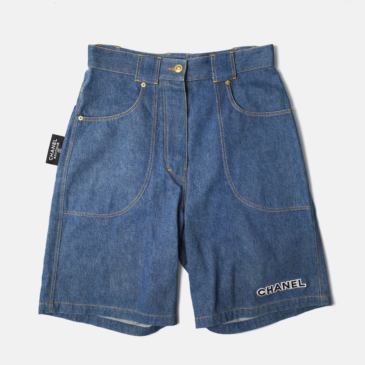 Chanel 1990-2000’s Chanel Contrasting Stitching Denim Shorts Size 36" / US 14 / IT 50 - 1 Thumbnail