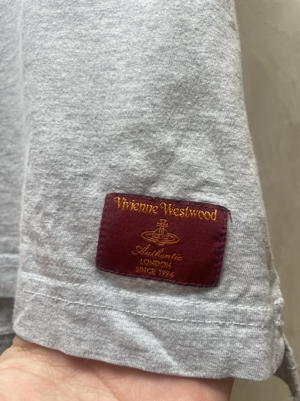 Vivienne Westwood White Big Logo Orb Vintage Retro Y2k tee Vivienne Westwood Size US XL / EU 56 / 4 - 2 Thumbnail